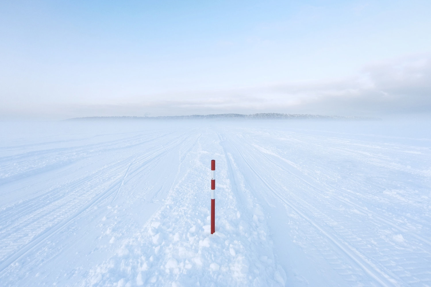 Вехи на ледяной дороге в никуда