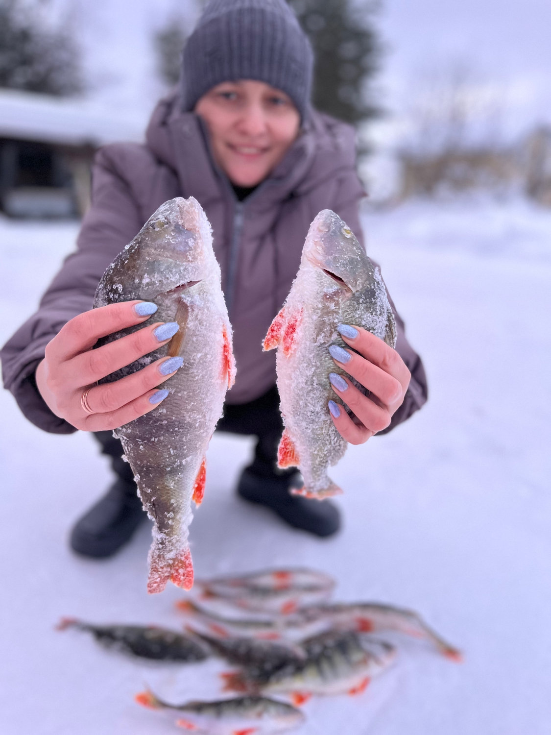 Два окуня и счастливая улыбка