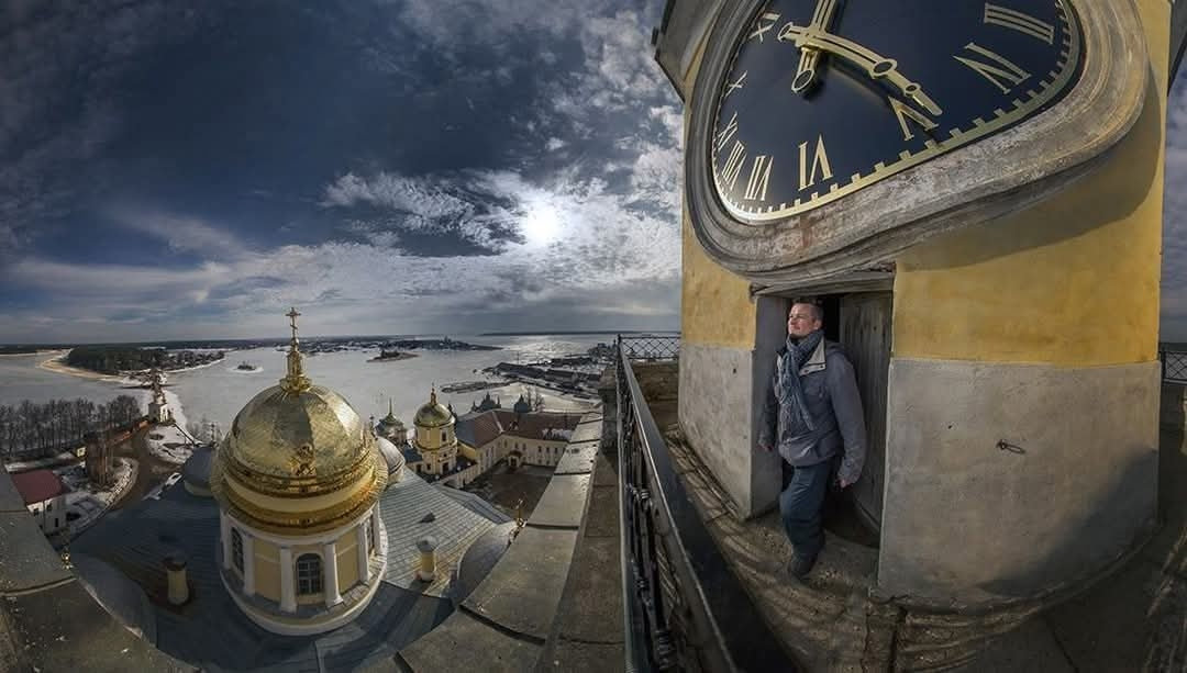 Время застыло над озером