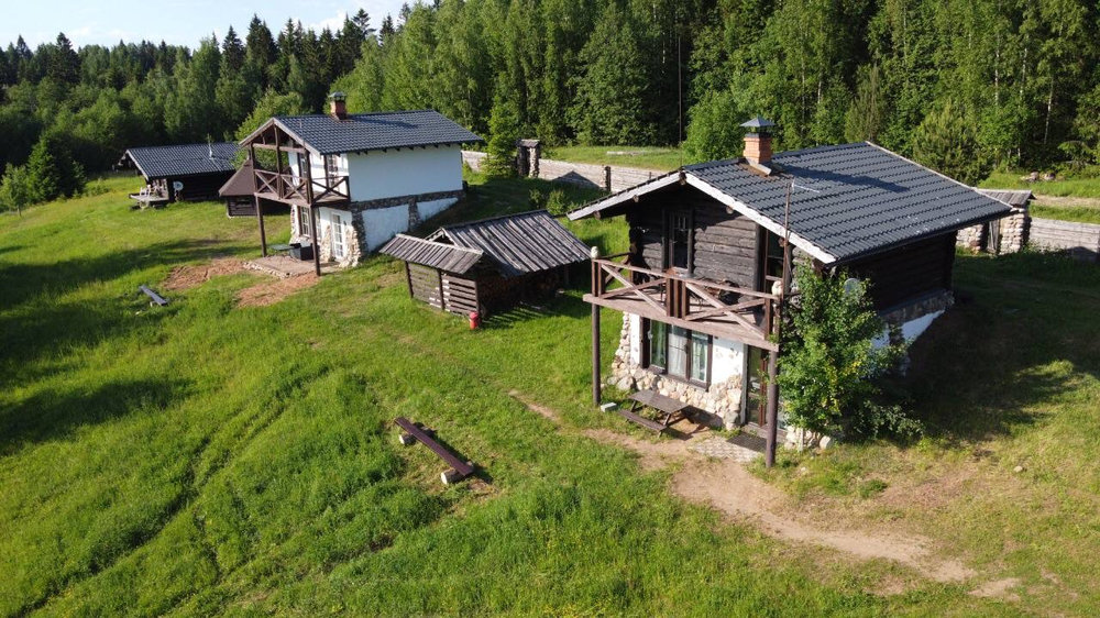 Заповедное лесное озеро Точки Отдыха