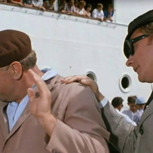 Пикейные жилеты