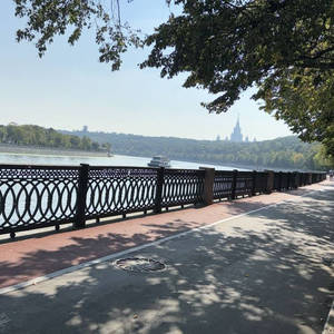 Пикейные жилеты