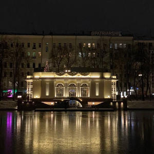 Пикейные жилеты