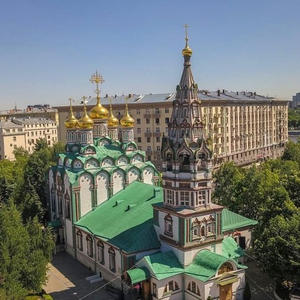 Пикейные жилеты