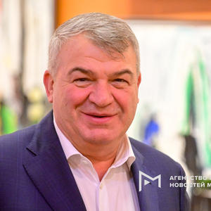 Пикейные жилеты