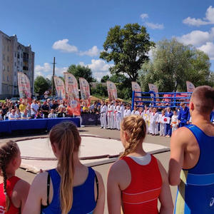 В Осташкове впервые прошёл фестиваль единоборств, посвящённый Дню воздушно-десантных войск