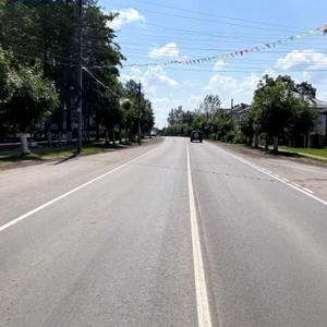 В Пено досрочно отремонтировали дорогу к музею Лизы Чайкиной