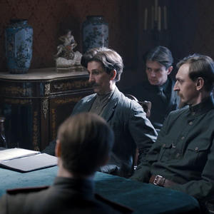 Пикейные жилеты