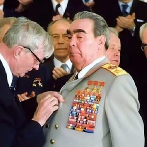 Пикейные жилеты