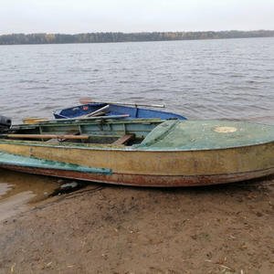 Двух браконьеров задержали на озере Стерж у деревни Палиха