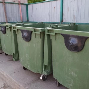 Прокуратура потребовала устранить антисанитарию на контейнерной площадке в Осташкове