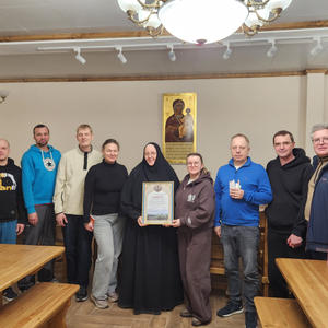 Специалисты московской клиники провели медицинские консультации в монастыре на Селигере