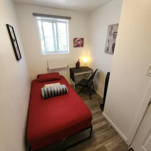 Пикейные жилеты