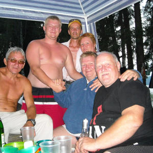 Пикейные жилеты