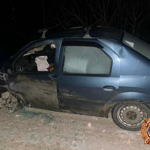 На дороге Осташков – Селижарово – Ржев столкнулись Audi и Renault, пострадал водитель