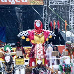 В Осташкове на городской площади прошли традиционные масленичные гулянья